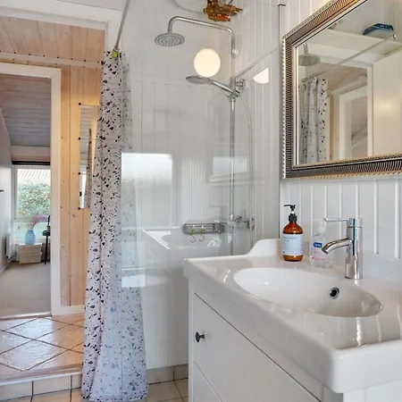 別荘 Nilsa - 400m From The Sea By Interhome *